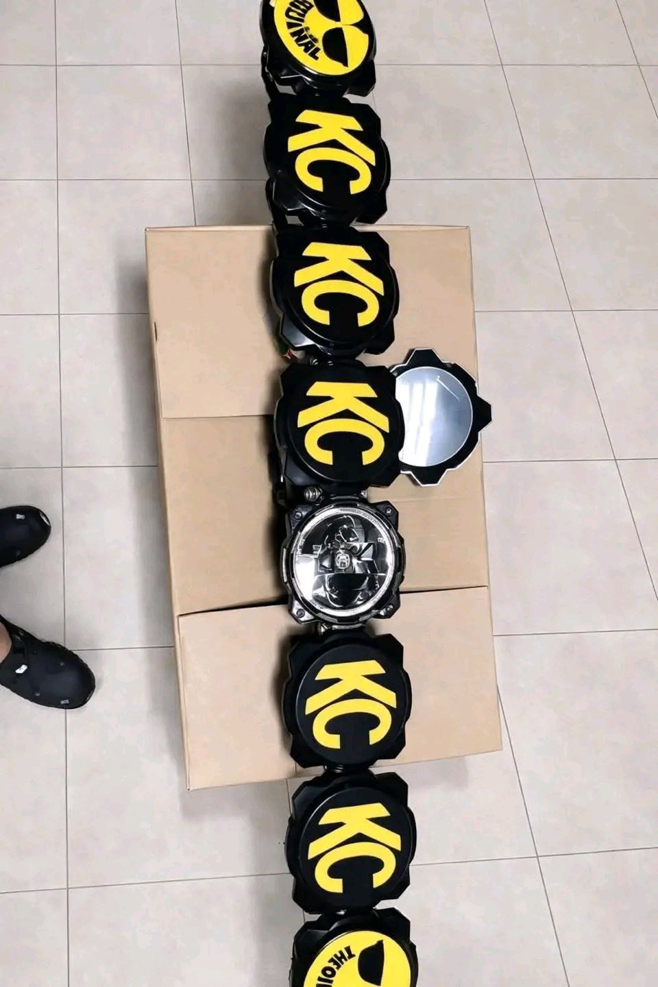 KC HiLiTES Gravity LED Pro6 off-road light components. - Image 3