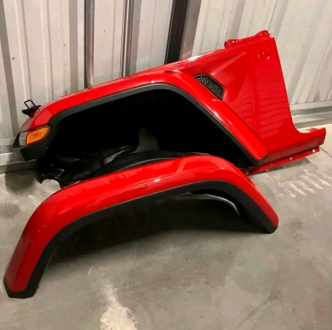Jeep Wrangler Rubicon Factory Fenders with PPF paint protective film already installed - Image 2