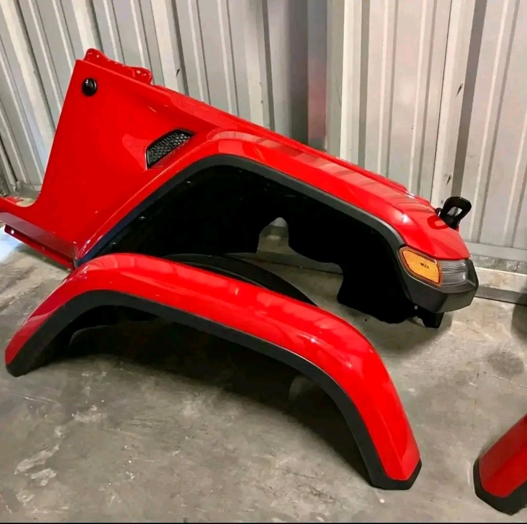 Jeep Wrangler Rubicon Factory Fenders with PPF paint protective film already installed - Image 3