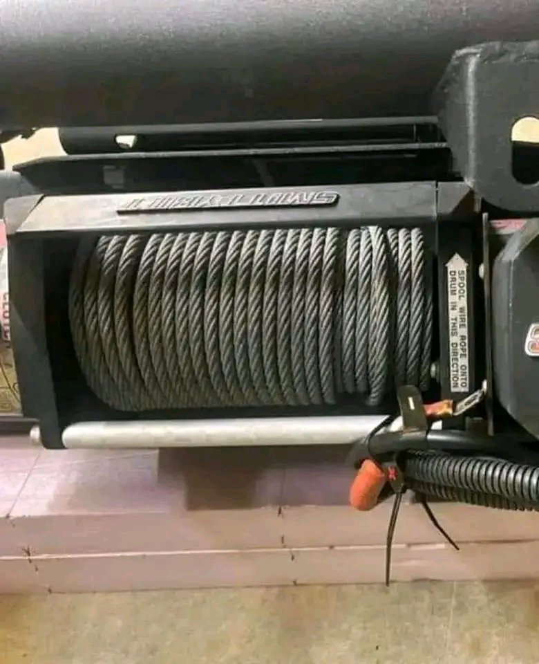 Jeep Wrangler front bumper with an integrated winch. - Image 2