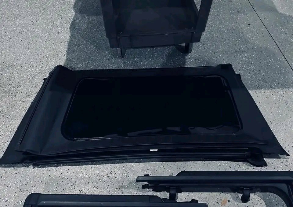 Factory 2 Door JL SOFT TOP.