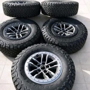 2024 Jeep Wrangler 392 Rubicon
17" Factory Wheels Rims Set
BFG KO2 Tires