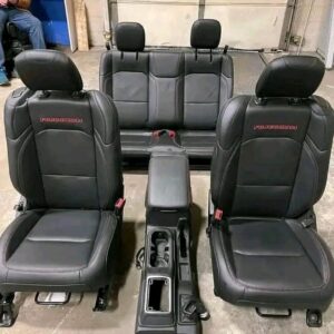 Jeep Wrangler Rubicon Leather
Seats.