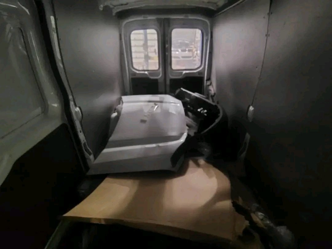 🚐 2016 Ford Transit 250 Cargo/Passenger Van FOR PARTS ONLY 🚐 - Image 12