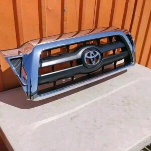Toyota Tacoma grill 2005-2011